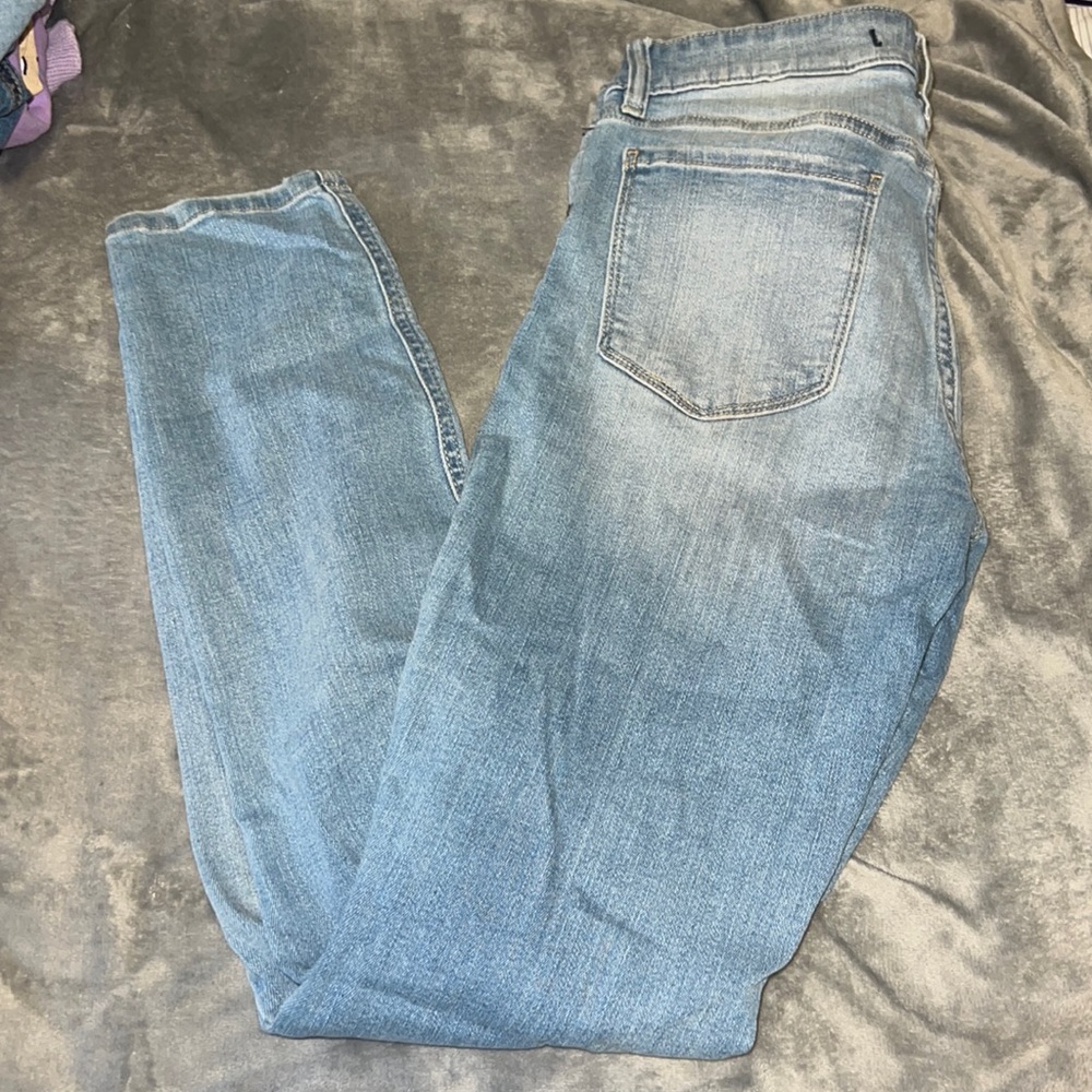 Ripped blue boyfriend jeans